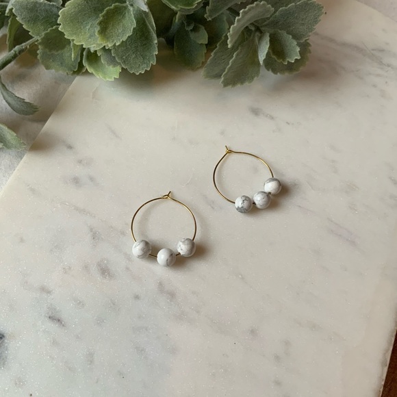 The Poppy - Neutral Marbled Dainty Hoops - Picture 2 of 5